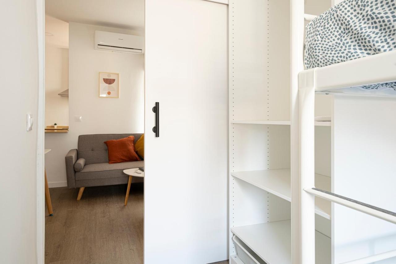 Apartment Beach Picasso Sant Adria de Besos Εξωτερικό φωτογραφία